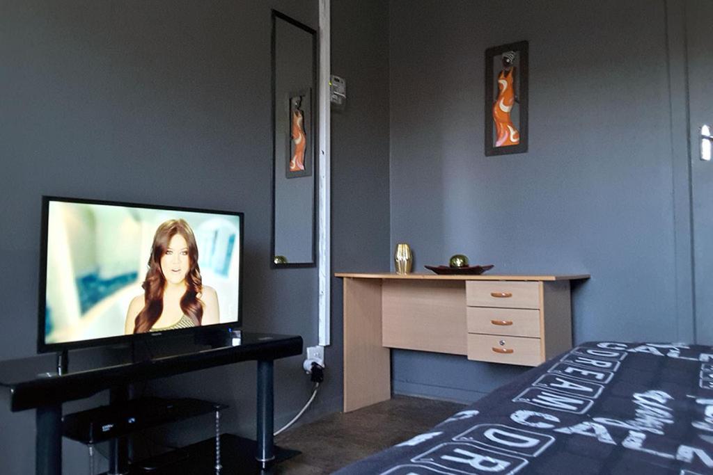 Cozy Hatfield Condo Pretoria Ruang foto
