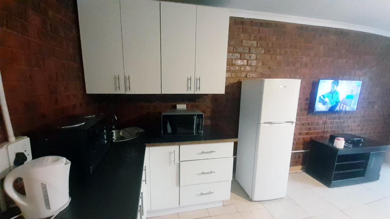 Cozy Hatfield Condo Pretoria Ruang foto